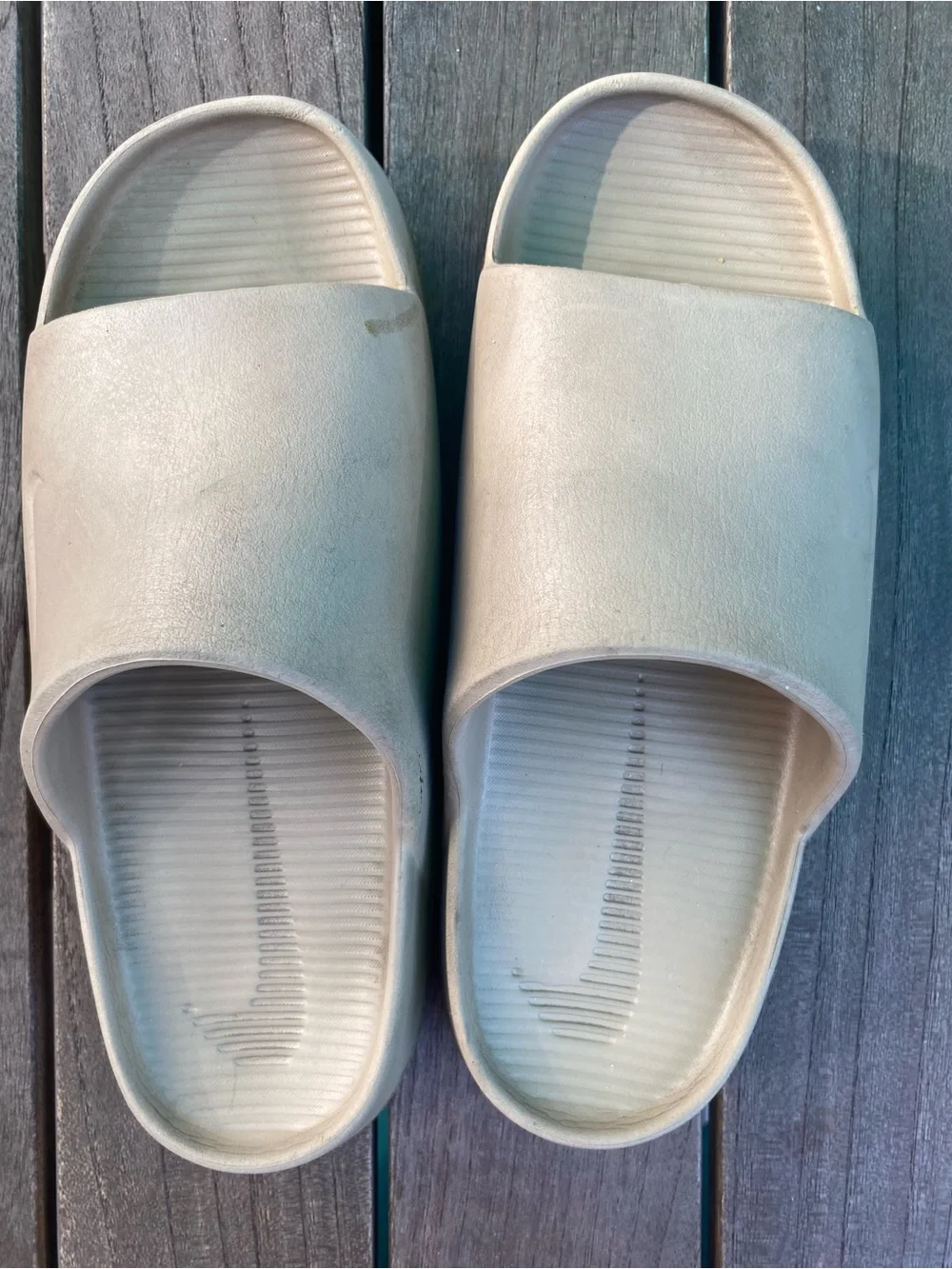 Nike minimal slip